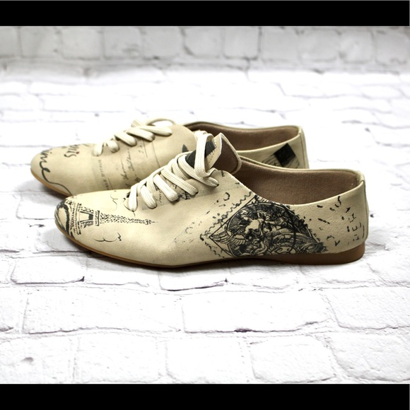 Sneakers - Picture 4 of 5